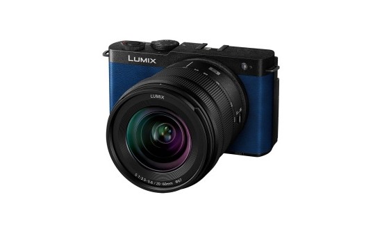 PANASONIC LUMIX DC-S9 Bleu + L 20-60 mm f/3,5-5,6